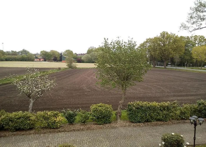 Schlingshoehe - Oberwohnung Mit Separater Terrasse Lejlighed *