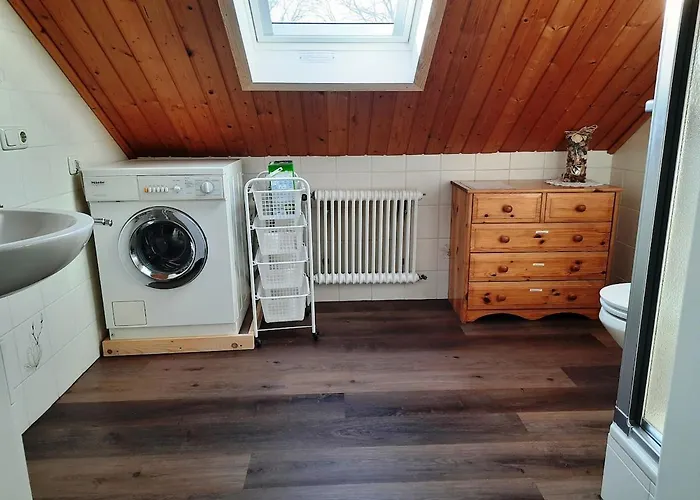 Schlingshoehe - Oberwohnung Mit Separater Terrasse Lejlighed *